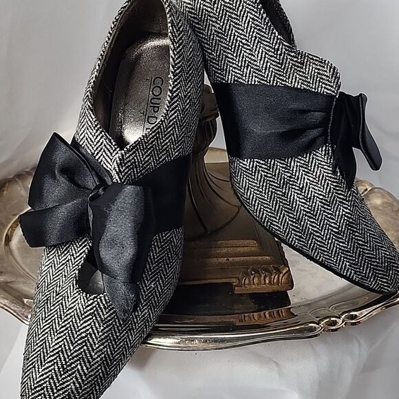 Coup D'Etat Size 8.5 M Beribboned Herringbone Heels - Picture 1 of 11